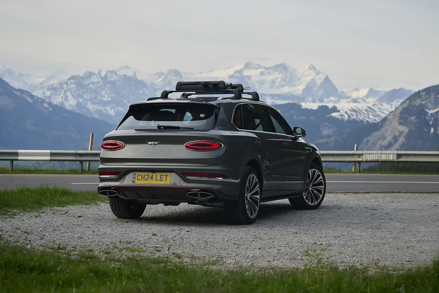 Bentley Bentayga EWB Chalet Edition - Photo 2